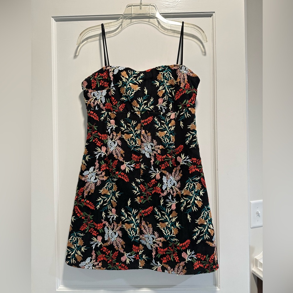 URBAN OUTFITTERS dress